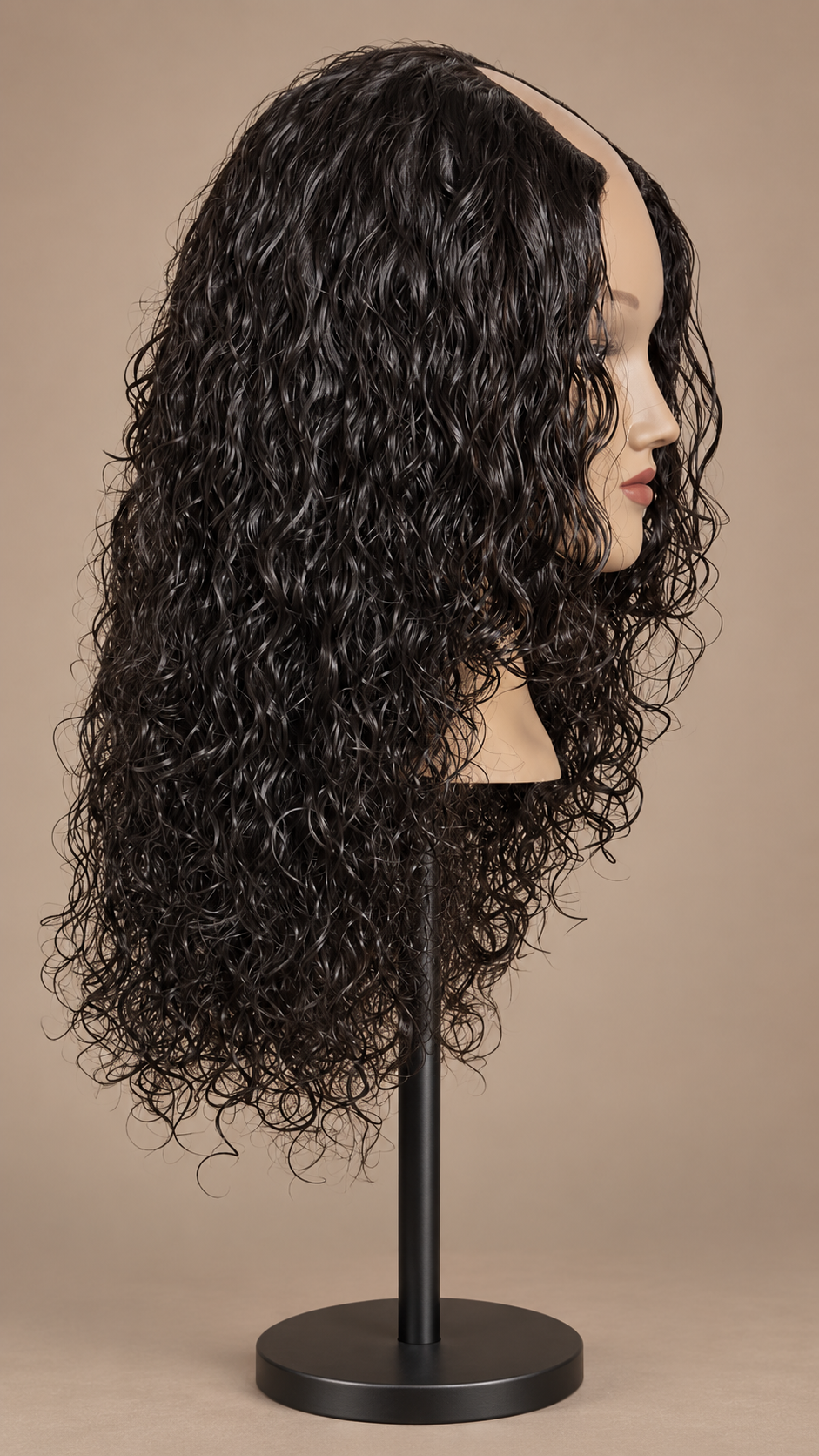 Ada, Glue - Less Wigs